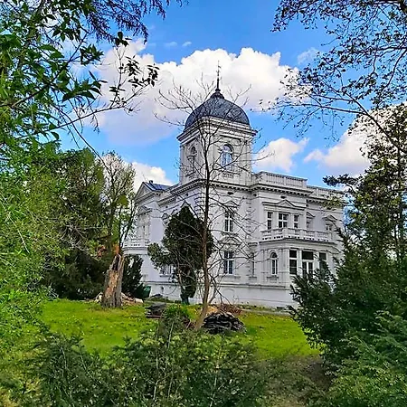 Stara Biblioteka Апарт-готель